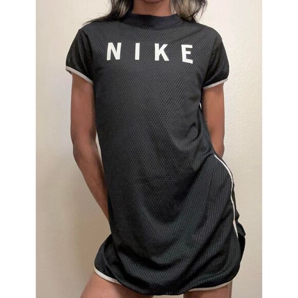 NIKE Sportswear Mesh Dress, Black Double Layered size m - Picture 7 of 7